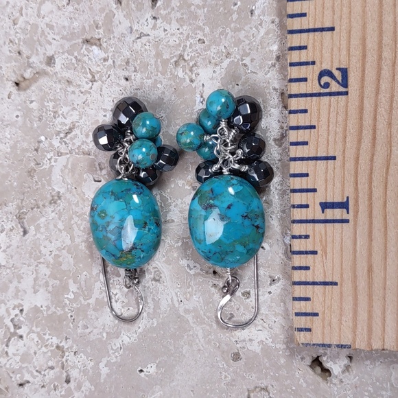 Ragazzi Turquoise/Hematite Dangle Earrings - Picture 4 of 8